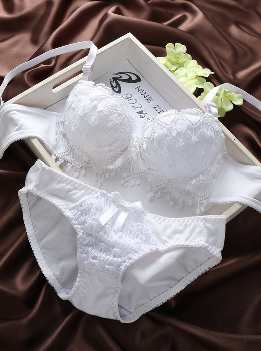 Voler Haut Heart Shape Bridal Set of Bra and Panty Set Lychee White