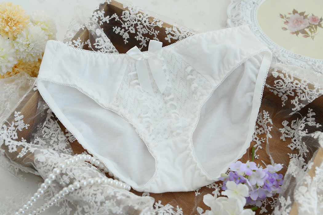 Voler Haut Heart Shape Bridal Set of Bra and Panty Set Lychee White